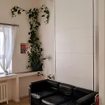 Modern Meets Classic - Near Volkspark Schoeneberg *
