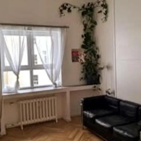 Modern Meets Classic - Near Volkspark Schoeneberg Apartment *