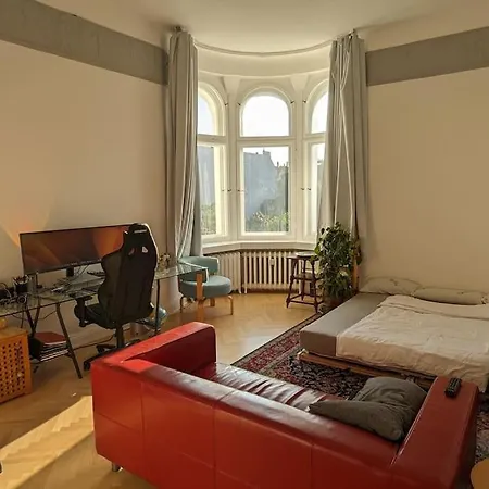 Modern Meets Classic - Near Volkspark Schoeneberg